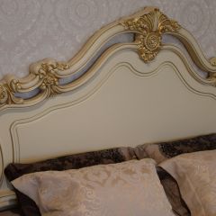 Спальный гарнитур Мона Лиза (крем) 1800 в Игриме - igrim.mebel24.online | фото 5