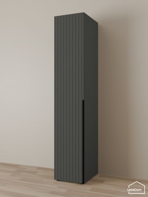 Шкаф Linnea MHR-1 2050х400х510 (Графит-М 11.1.25) в Игриме - igrim.mebel24.online | фото