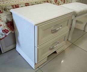 Тумба прикроватная Венеция 4 в Игриме - igrim.mebel24.online | фото 2
